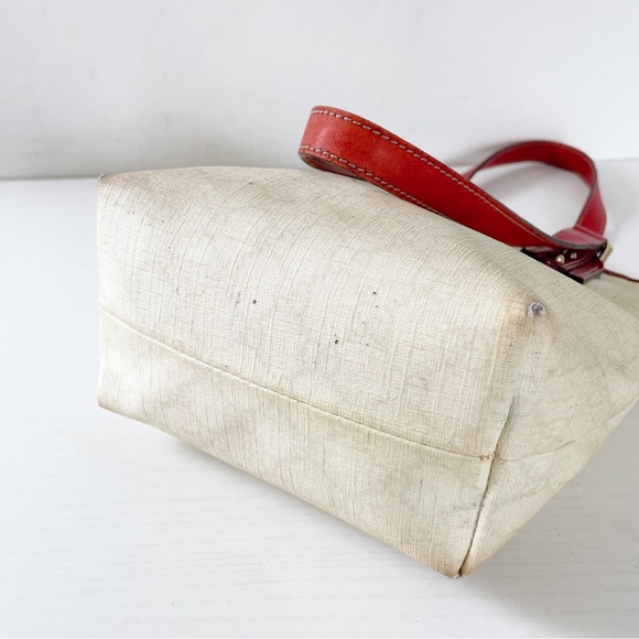 Gucci off white monogram coated canvas tattoo heart logo small tote bag - Picture 4 of 11